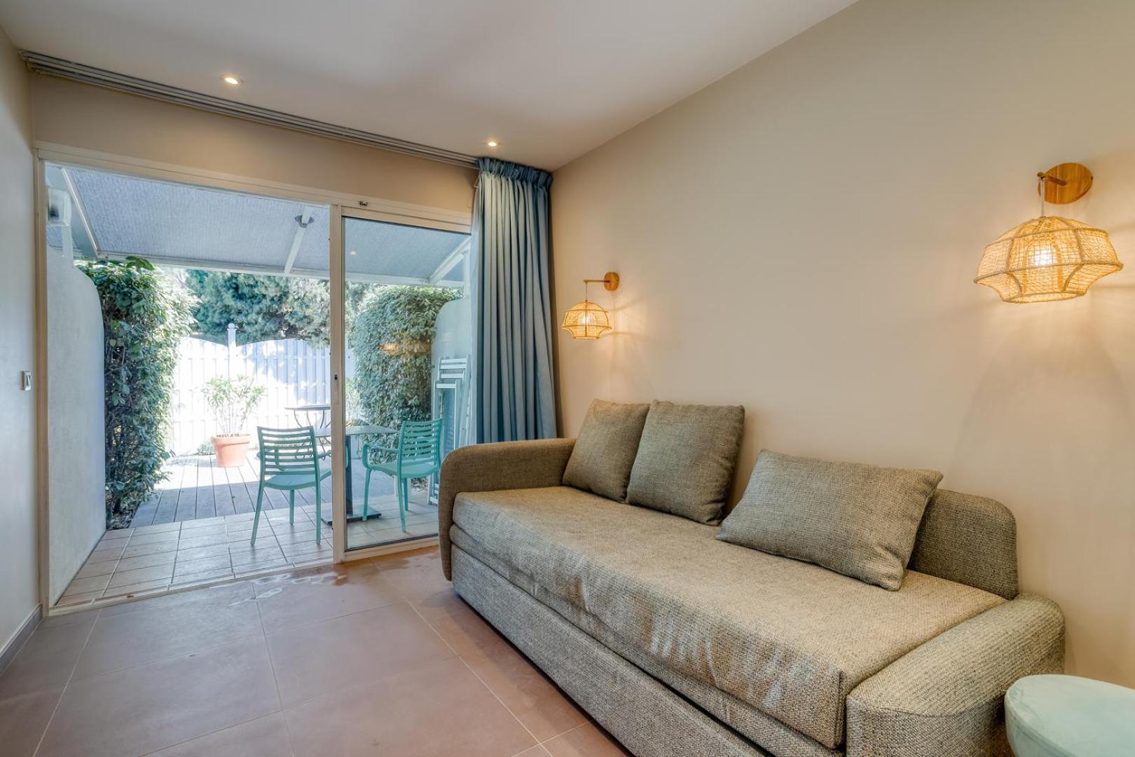 Roc Hotel - Hotel 4 Etoiles Les Pieds Dans L'Eau Le Lavandou Ngoại thất bức ảnh